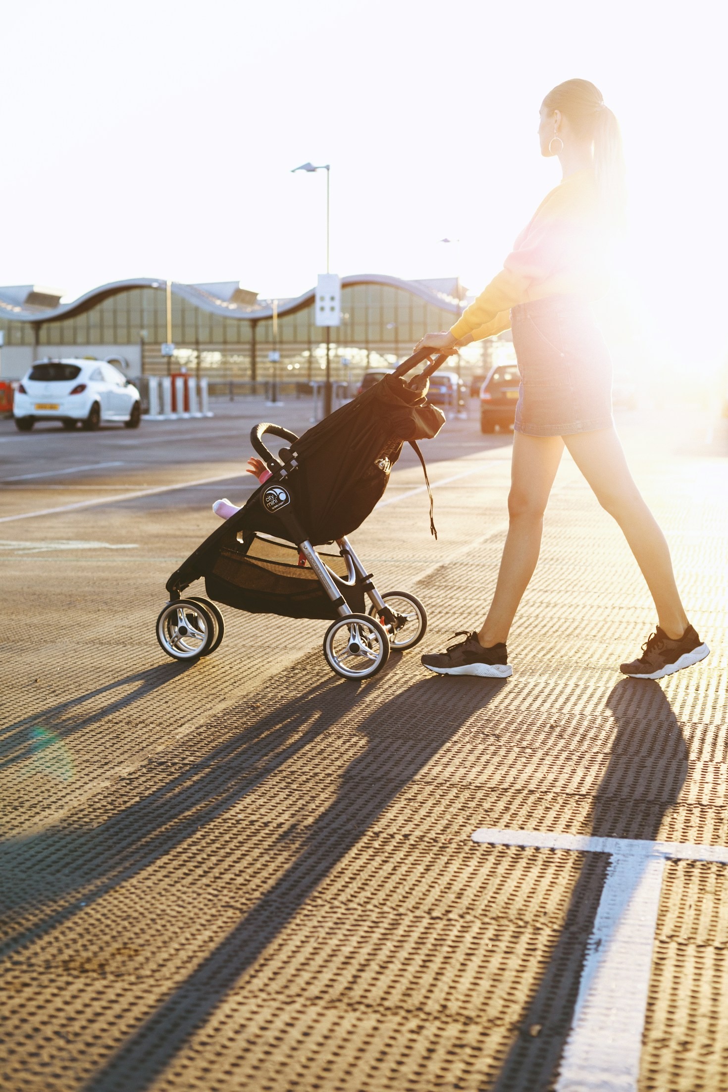 How to Navigate the Stroller Market Like a Pro